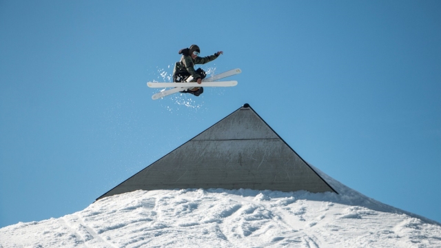 博鱼·中国体育官网乒乓球台桌腿宽